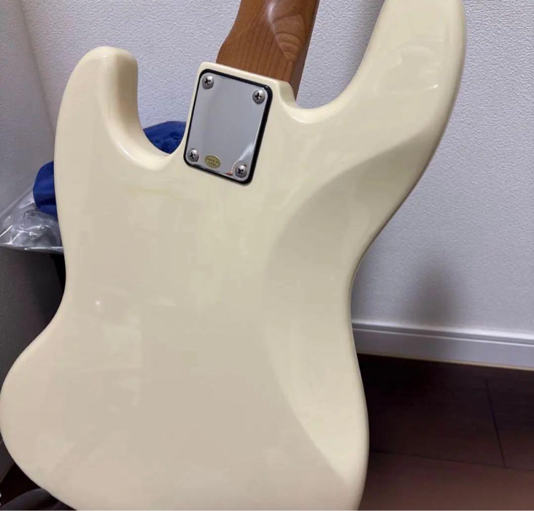 ベース BJB-2-RSM/M OWH (Bacchus)