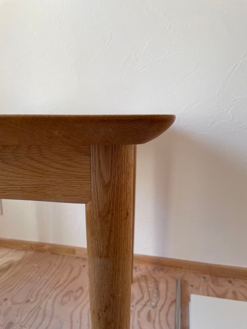 【飛騨高山　オークヴィレッジ】 ダイニングテーブル　Swallow