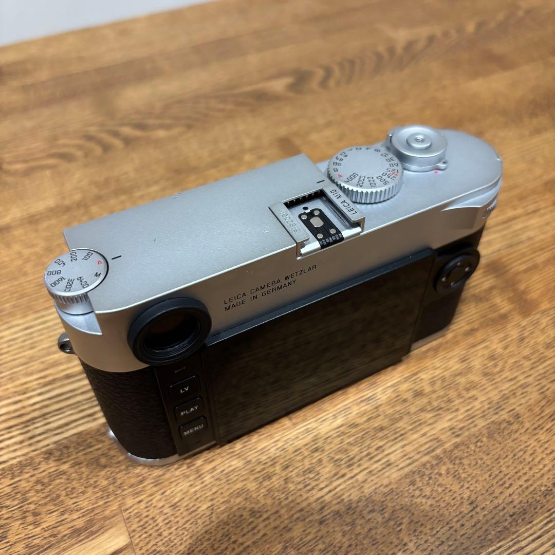 Leica M10 シルバークローム + ズミクロン 50mm f2 4th