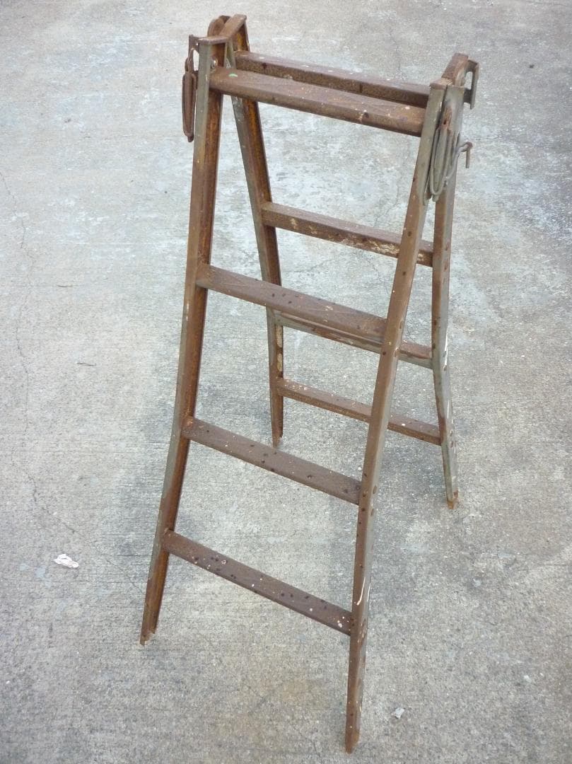 ヴィンテージ アイアン製ラダーA 脚立 インダストリアル 梯子 ディスプレイ台