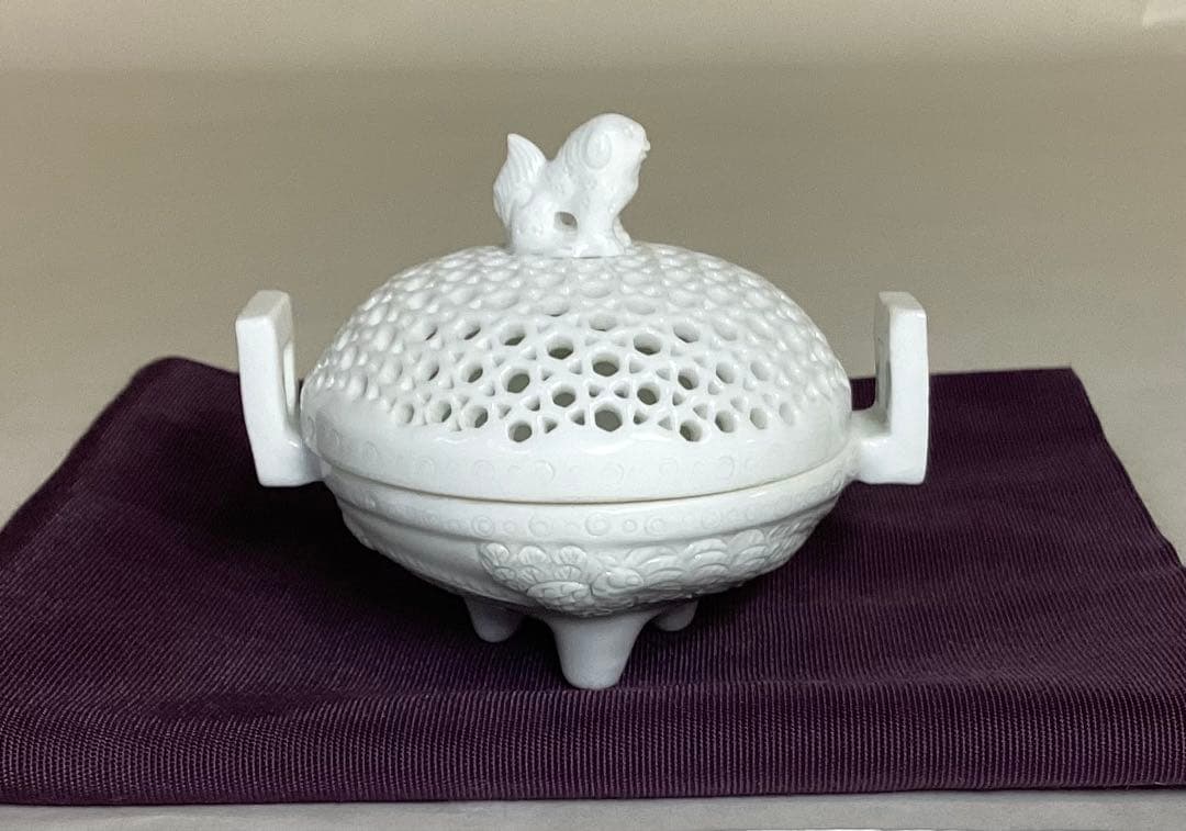 香炉 白磁 平戸焼 透かし 獅子頭 香合 白磁 平戸焼 龍紋 茶道具 古物品