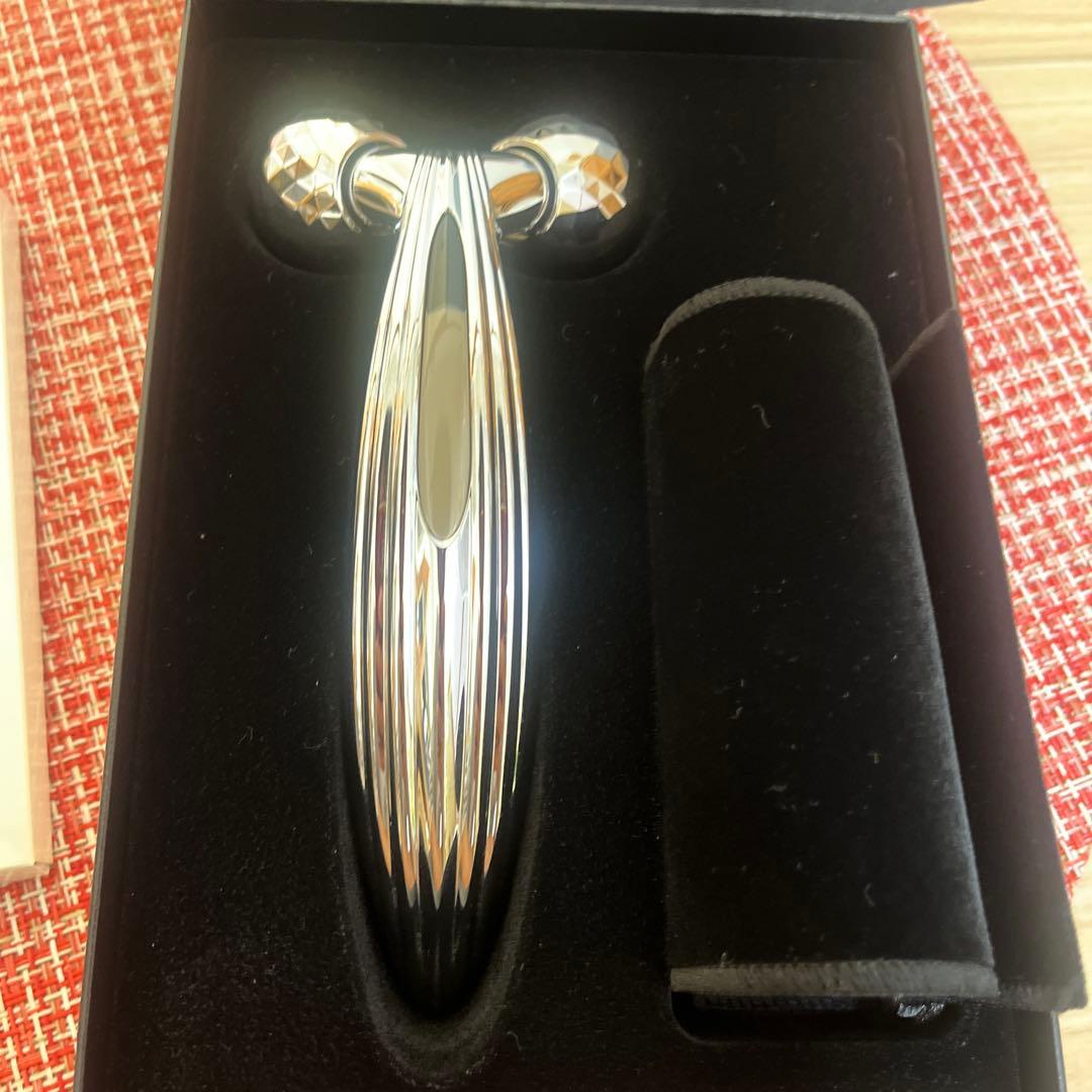 美顔ローラーリファカラットレイフェイス ReFa CARAT RAY FACE