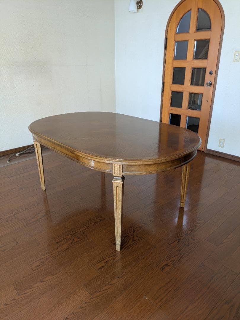 カリモク　ドマーニ　ダイニングテーブル