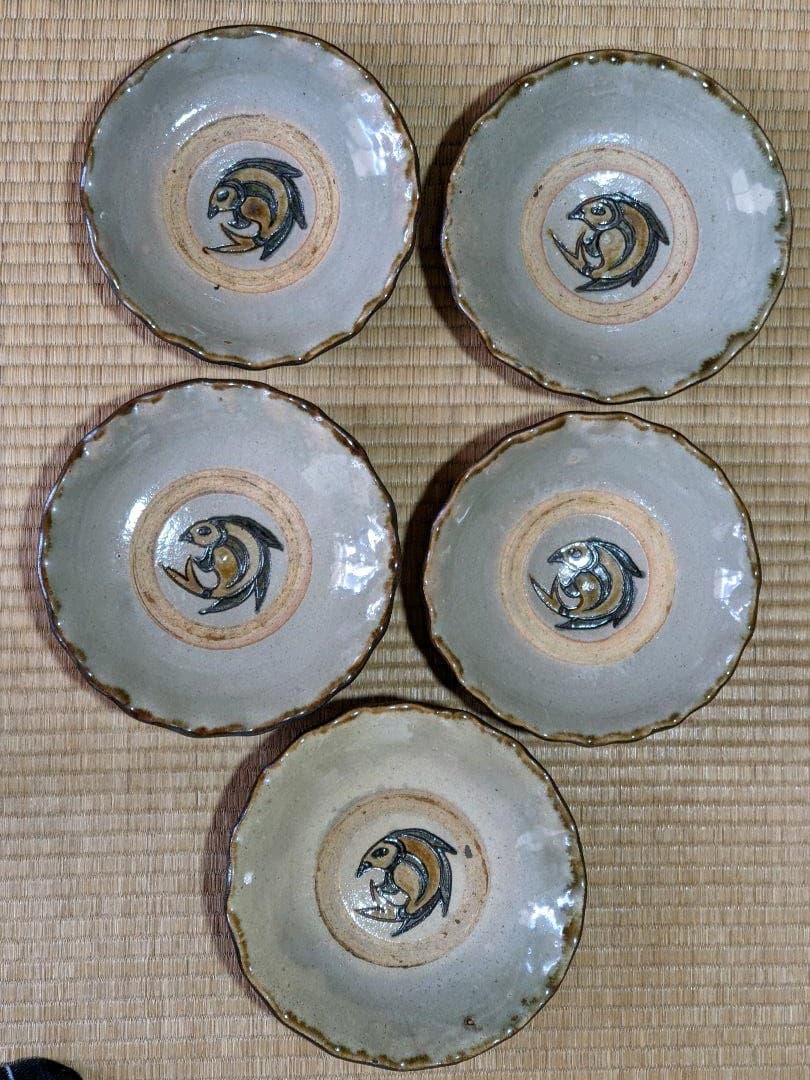 ⭐民藝 用の美！希少 昭和時代初期 琉球 沖縄 壺屋焼 魚紋皿 人間国宝 骨董品