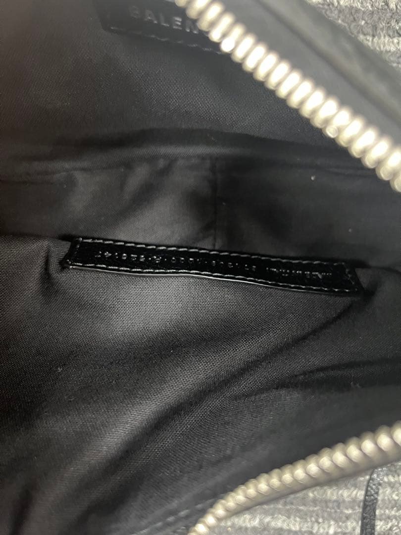 バレンシアガ　ルカゴール　バッグ