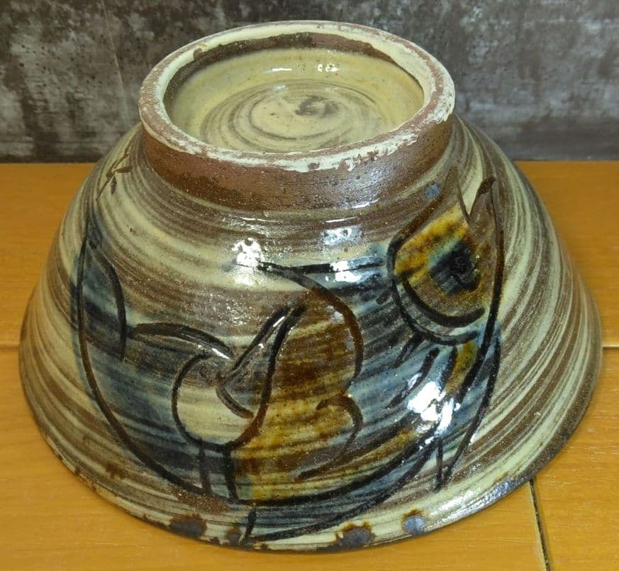 人間国宝 金城次郎 魚文マカイ(魚紋茶碗) 栞 共箱(本人書付）壷屋焼 やちむん