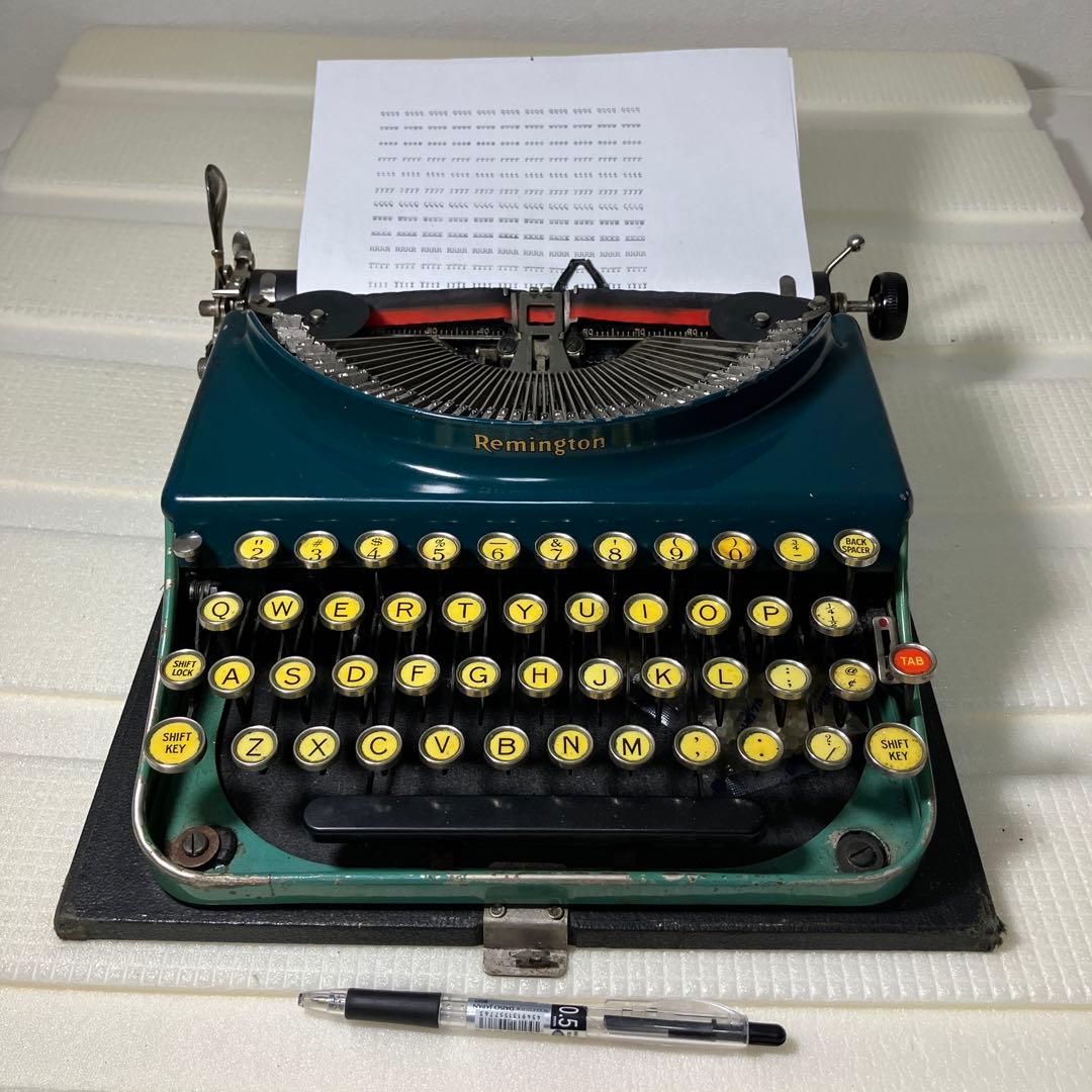 イ*ド様 レミントンポータブル タイプライター グリーン 1928年〜 アンティ