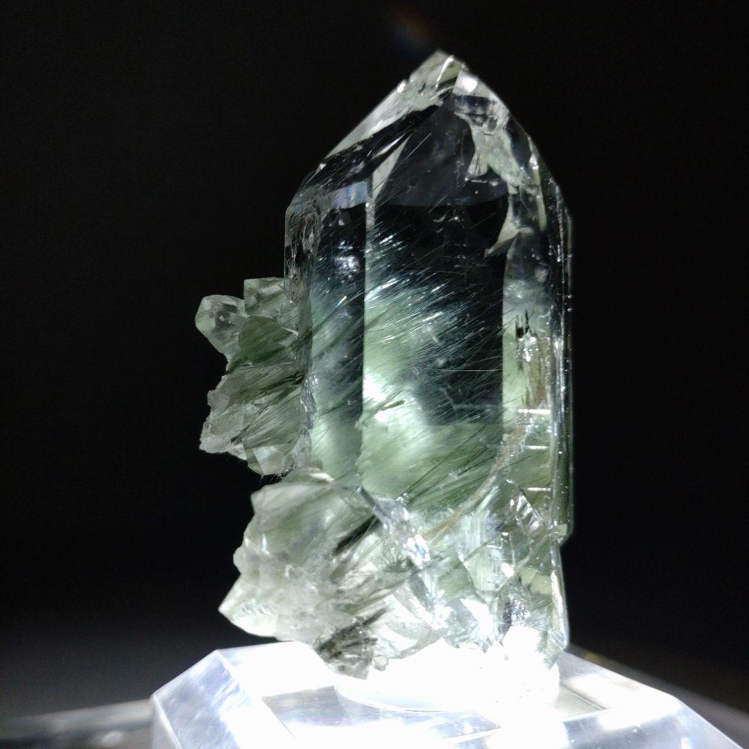 アクチノライト・イン・クオーツ(イタリア)