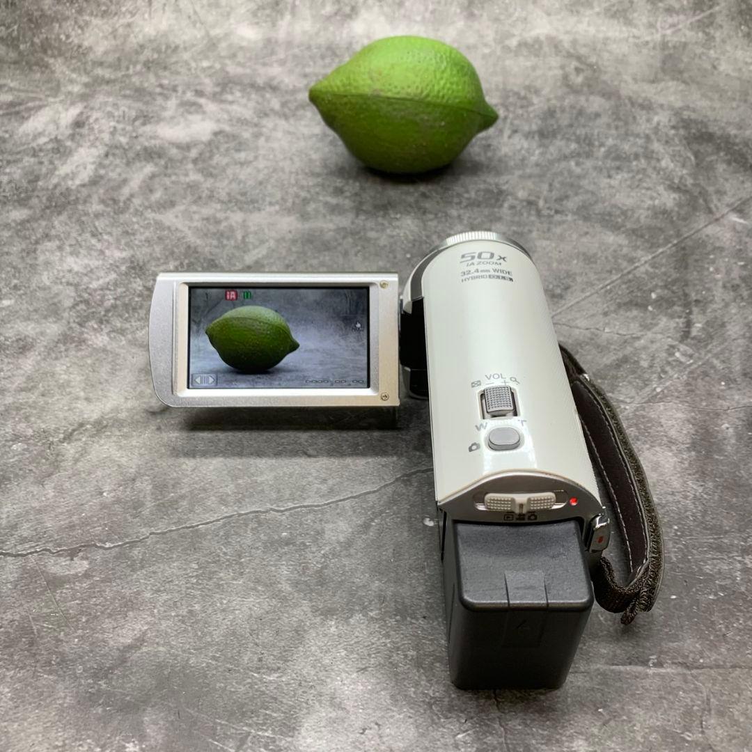 J080\" Panasonic ハイビジョン ビデオカメラ HC-V300M-W