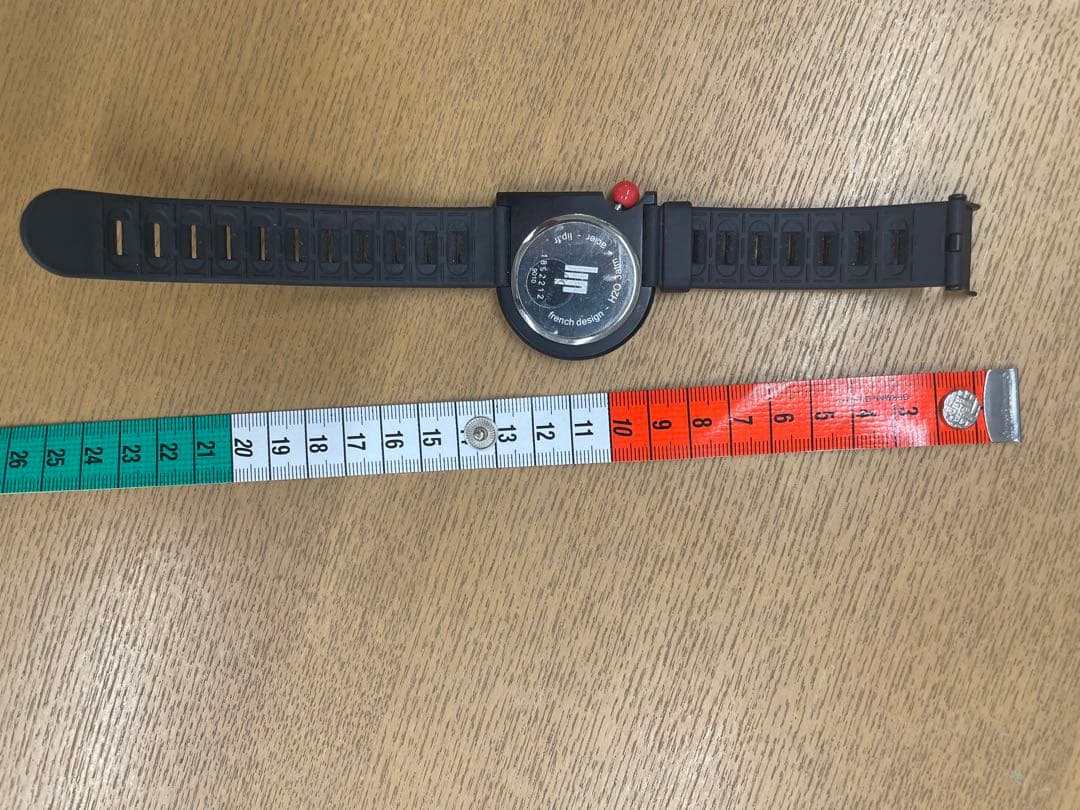 電池新品！LIPフレンチデザイン ブラックラバーベルト時計