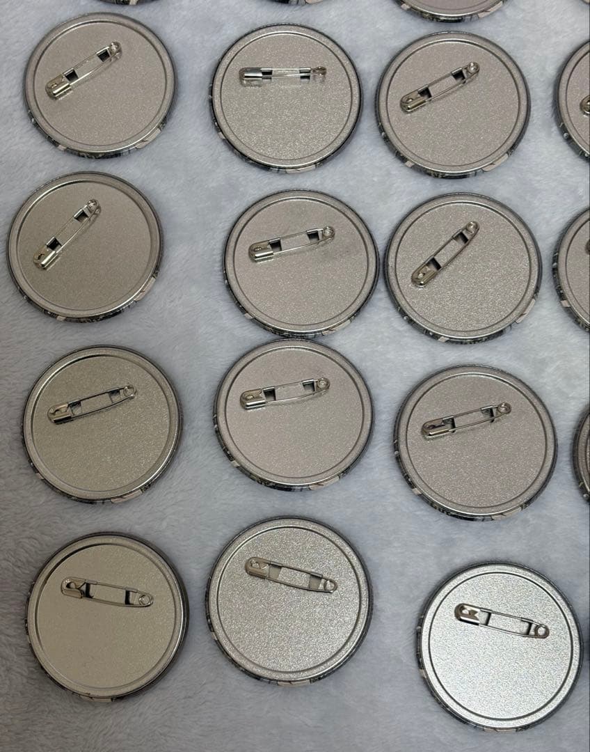 ブルーロック 凪誠士郎 仮面舞踏会 缶バッジ 70点 ノーブル1点