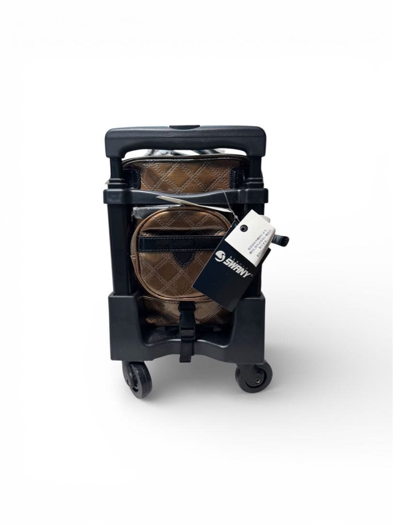 未使用品　SWANY キャリーケース　キルティング　エナメル　多収納　機内持込み