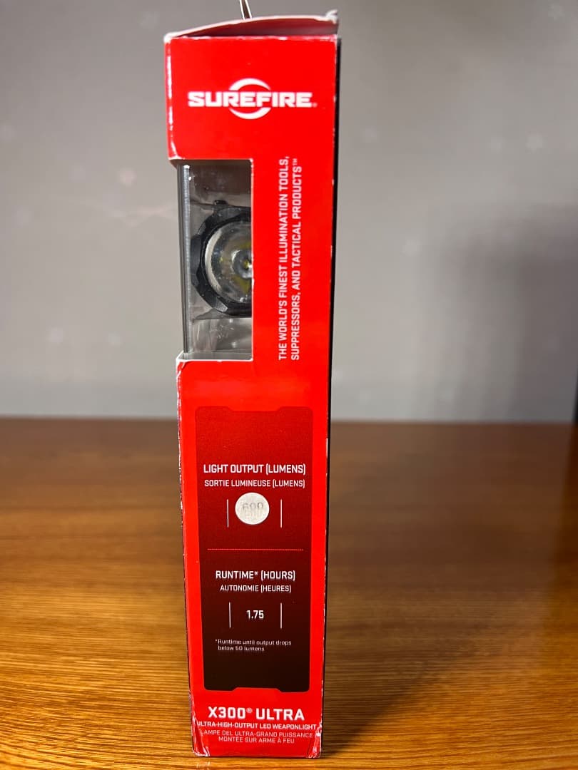 【実物】SUREFIRE X300 ULTRA LEDフラッシュライト