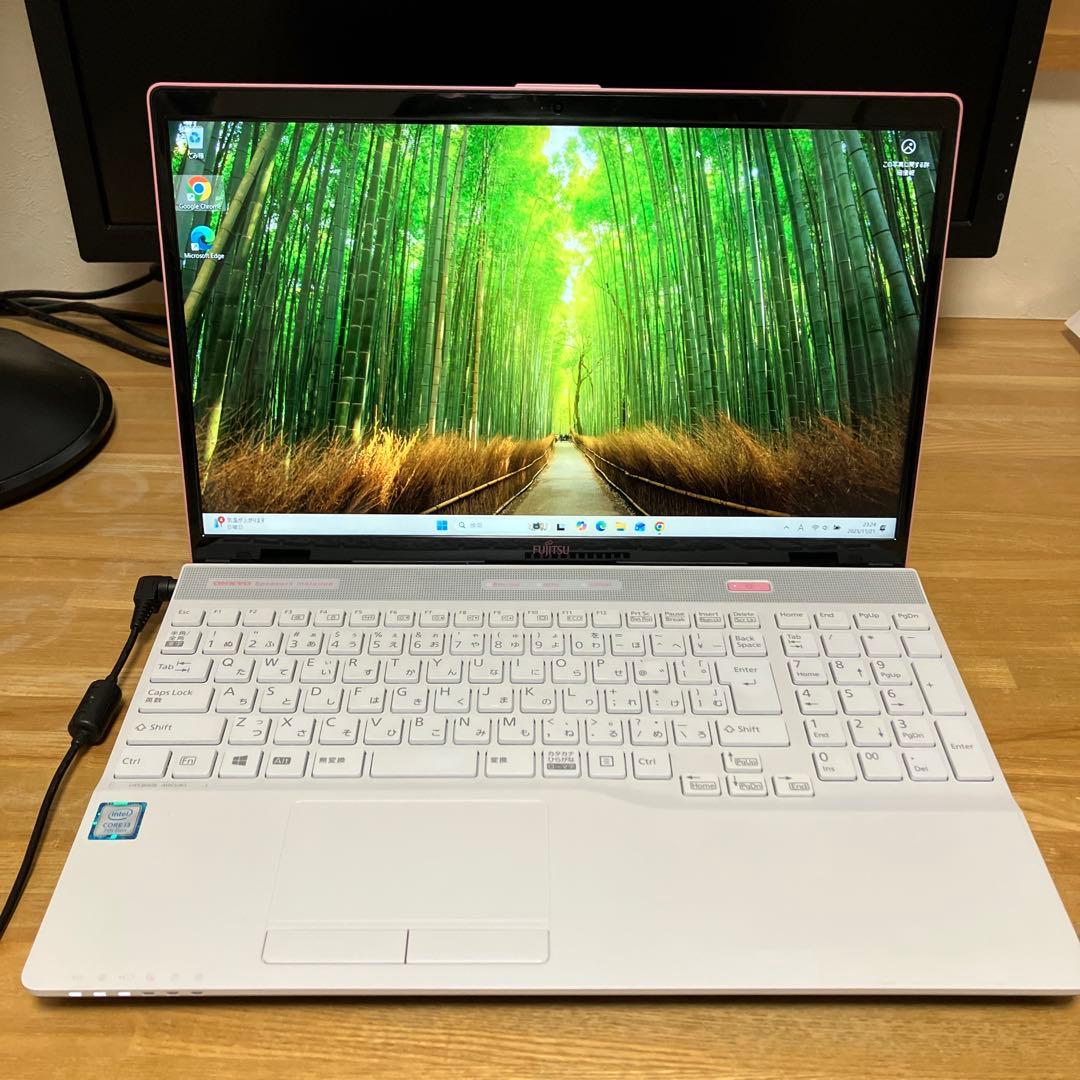 希少　美品　富士通LIFE BOOK サクラピンク　SSD500GB