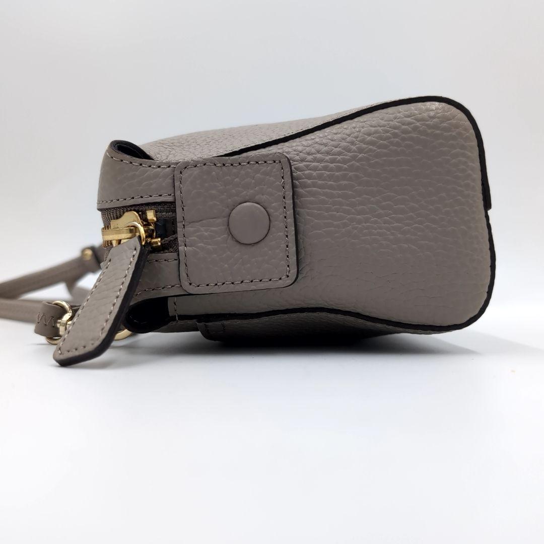 未使用級✨️ ペレボルサ レネット ショルダーバッグ レザー シボ革 グレー