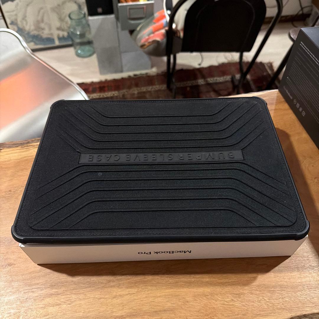 MacBook Pro スペースグレー 2019 13インチ