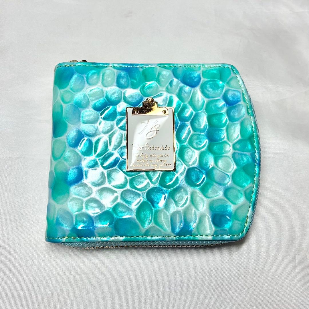 【極美品】　ハースケジュール　二つ折り財布　ビューティフルアイランド　人気