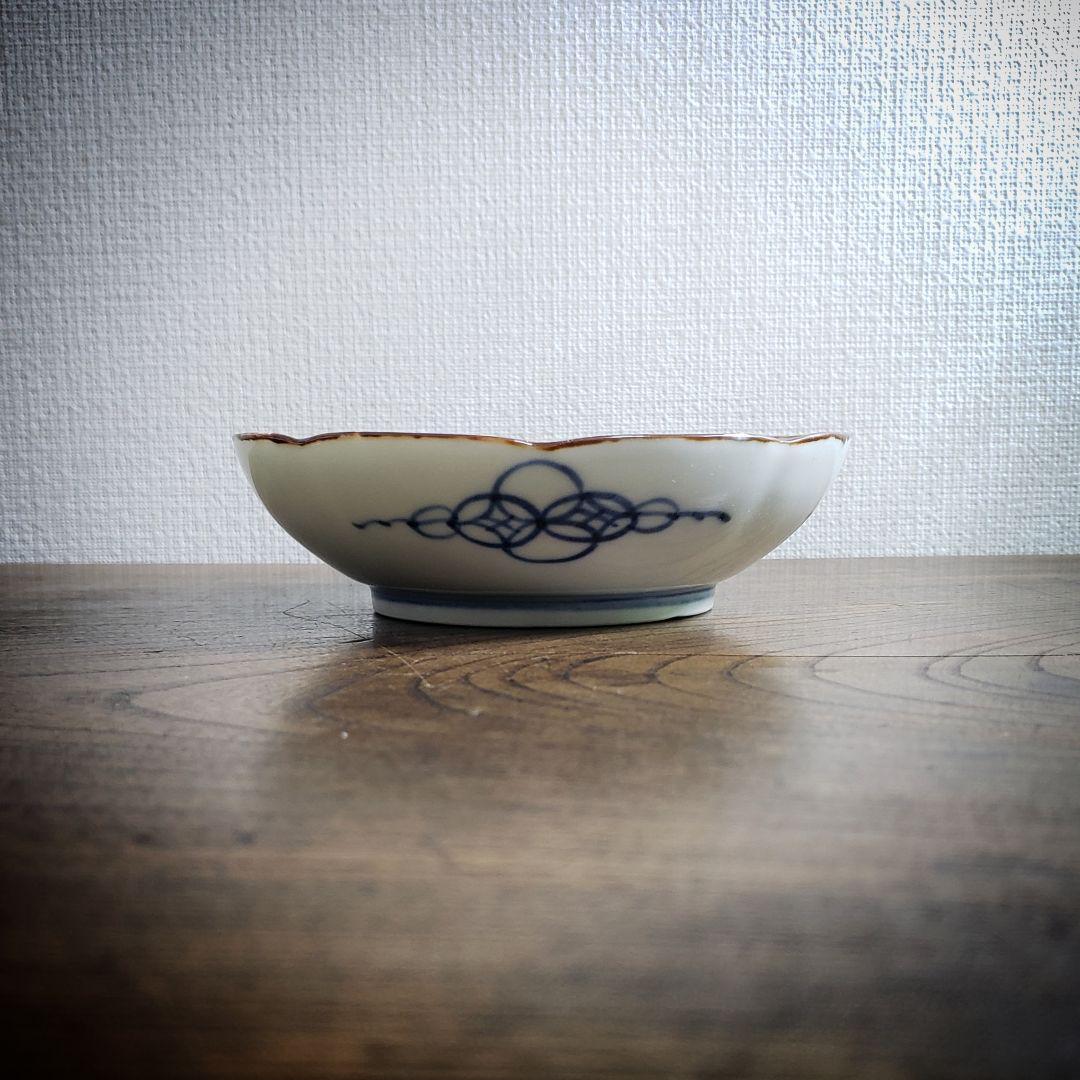 八花弁皿 染付 色絵付 取り皿 なます皿 岩 梅 菊 銘 明治 イ号