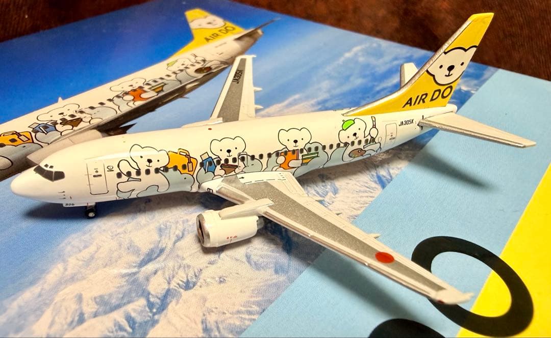 AIR DO ボーイング737-500 JA305K ベア・ドゥ 特別塗装機