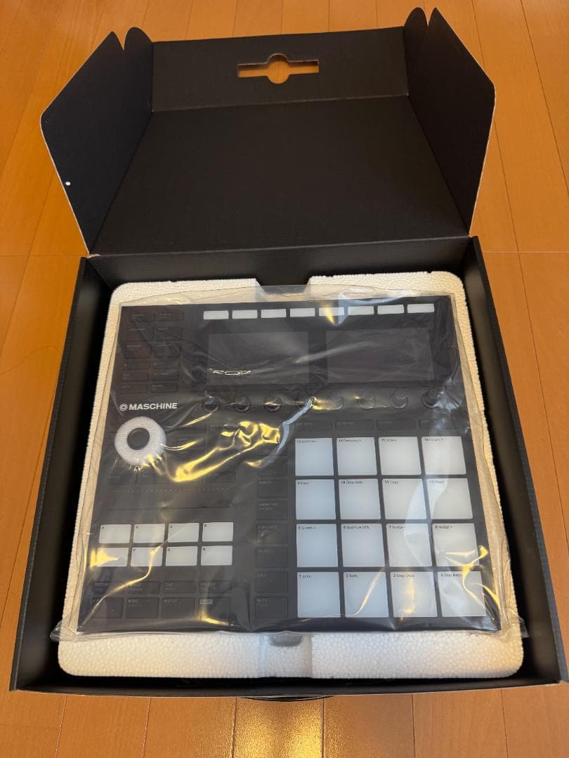 Native Instruments MASCHINE MK3 付属品全有 箱有