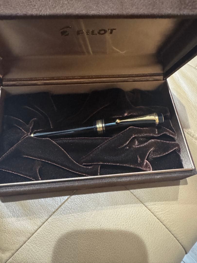 ラ*ン様 パイロット万年筆 カスタム 漆 CUSTOM URUSHI Fニブ