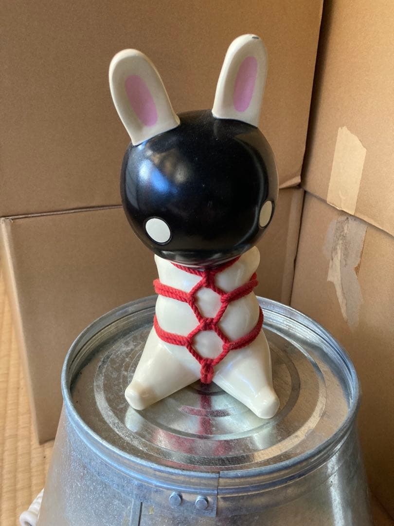 ウサギ型フィギュア 奇譚屋　緊縛シリーズ　作家物　エディション