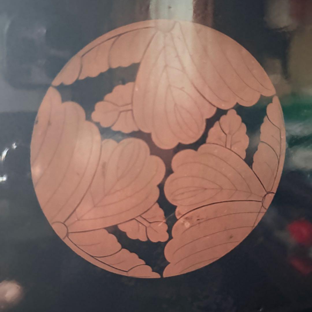 2115様感謝‼️JAPAN豪華梨地丸紋蒔絵「松竹梅&鶴亀」四方盆1枚家紋入木箱付