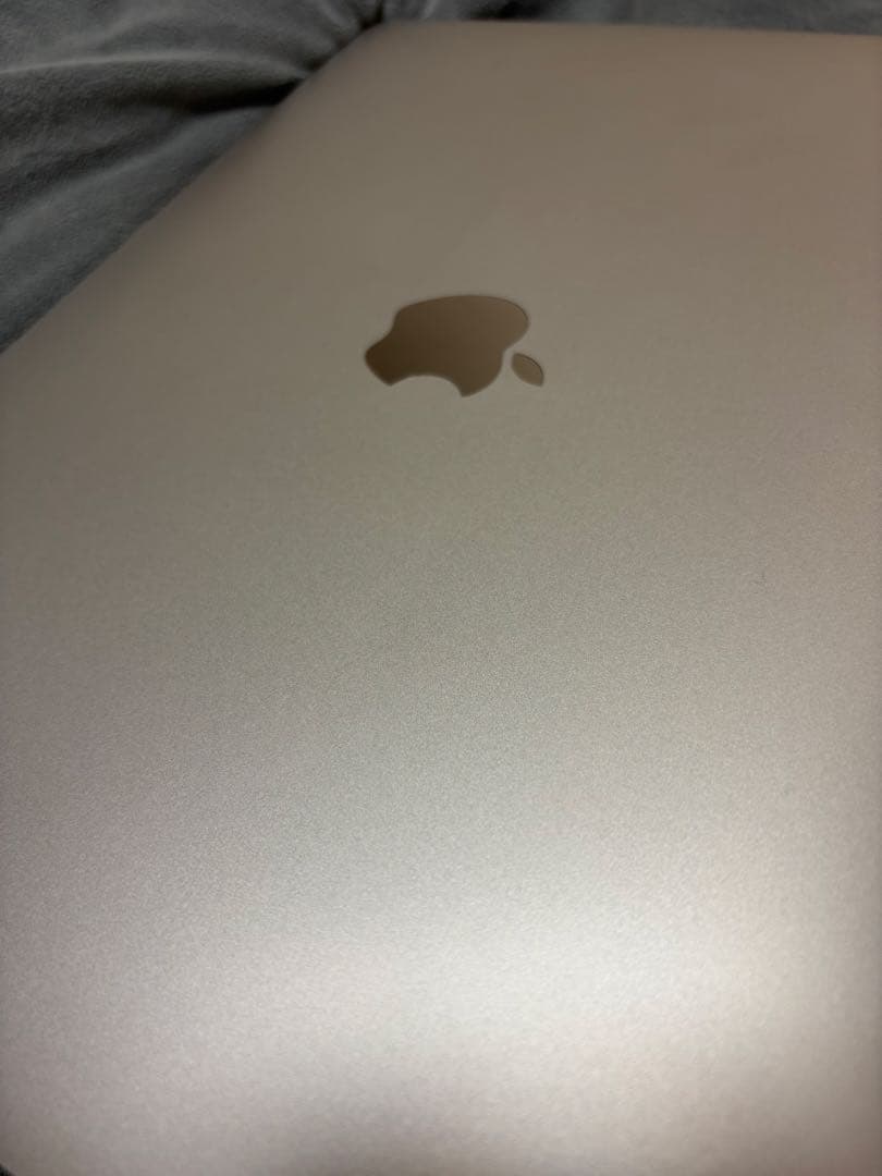 【美品】MacBook Air（M1, 2020） 8GB バッテリー100%