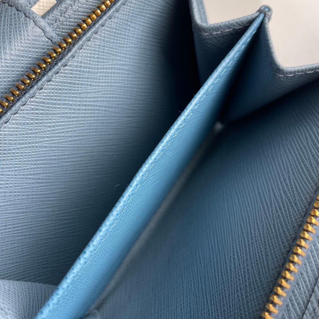 ★PRADA★正規品　二つ折り財布 バイカラーブルー