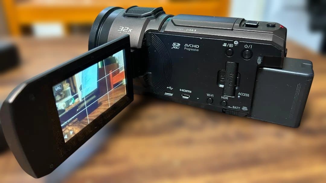 【ジャンク扱い・センサー故障】パナソニック製4KビデオカメラHC-VX1M