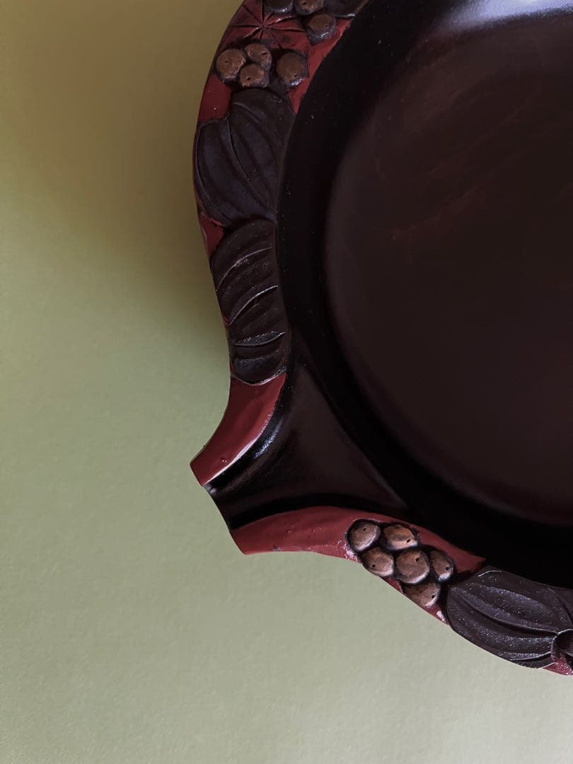 川添日記　片口小皿　草木彫漆器