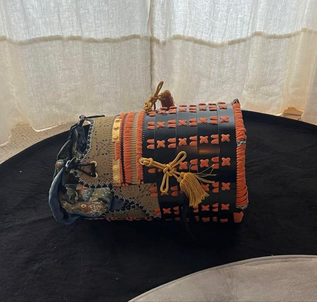 【新品同様】丸武工房製【現代 甲冑•等身大】当世素掛紺白茶糸威具足【胴 鎧】