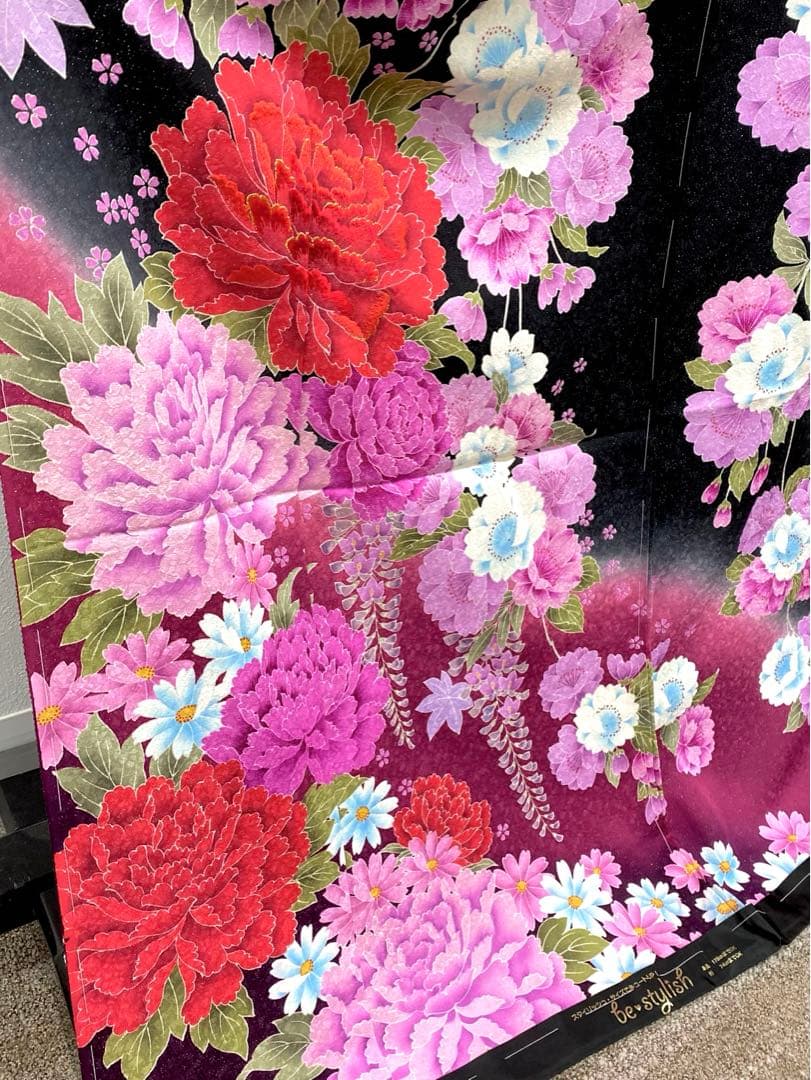 振袖 仮絵羽 銀通し 刺繍 紋意匠 牡丹 藤 正絹 未仕立て品 八掛付き