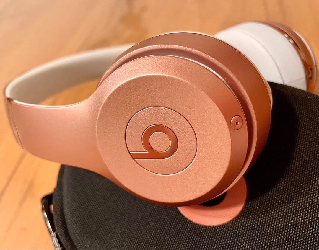 【セール中！】beats solo 3ワイヤレス ヘッドホン　ローズゴールド