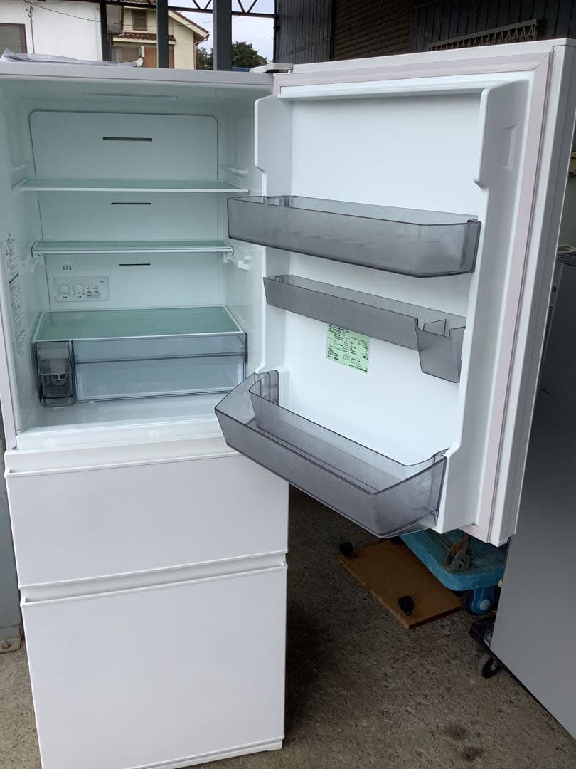 ま 2021年製 東芝 3ドア冷蔵庫 GR-S33SC(WT) 326L