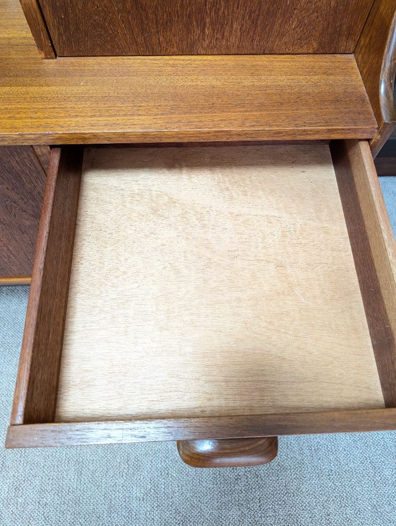 g-plan ハイサイドボード　木製ミッドセンチュリーモダンキャビネット