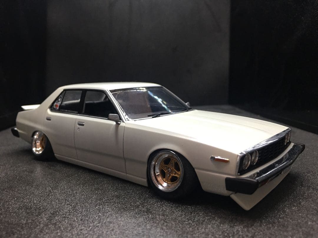 旧車プラモデル完成品1／２４フジミスカイラインジャパン