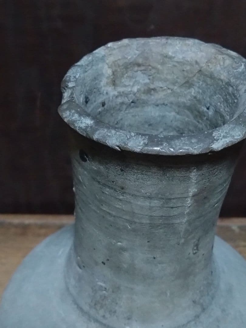 須恵器長頸瓶　発掘　考古　花生　花飾り　骨董古道具