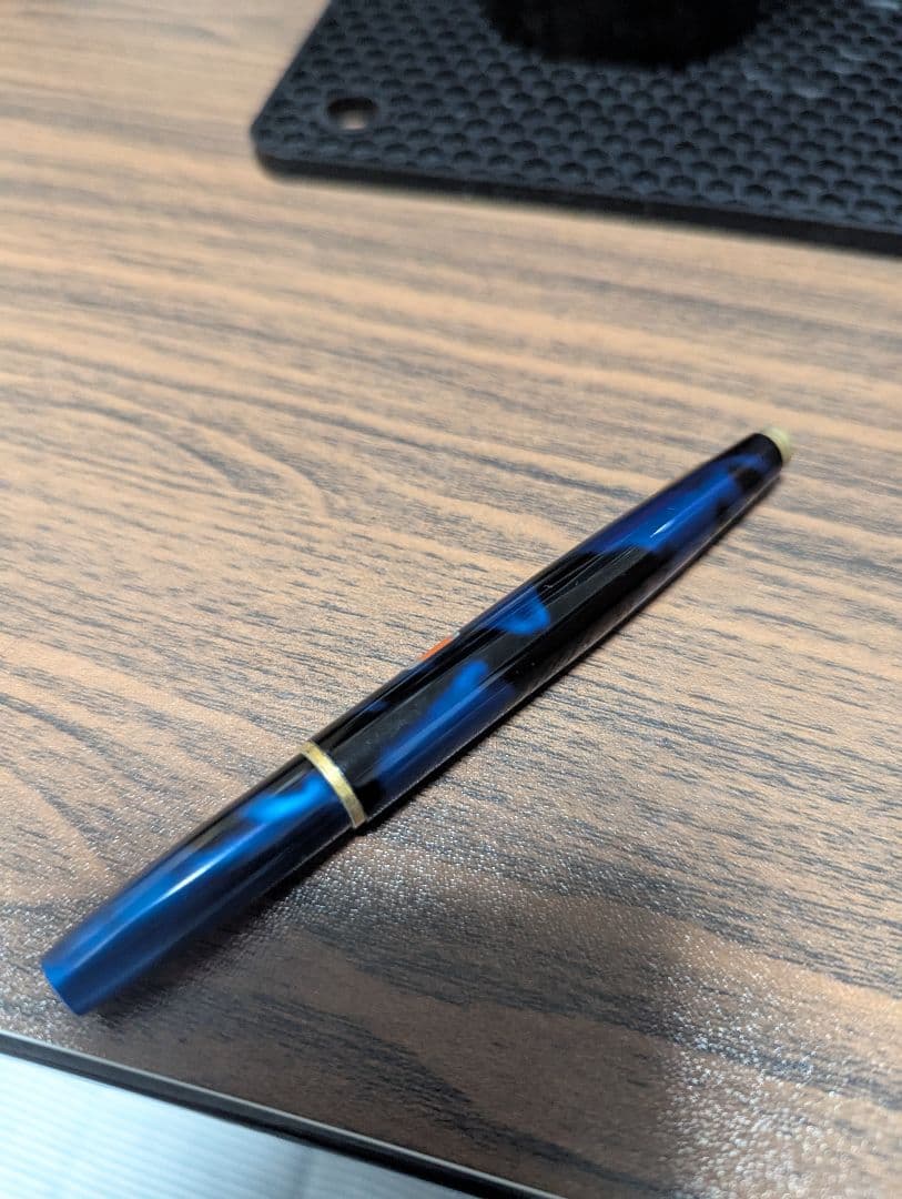 ニューマン　単色ボールペン