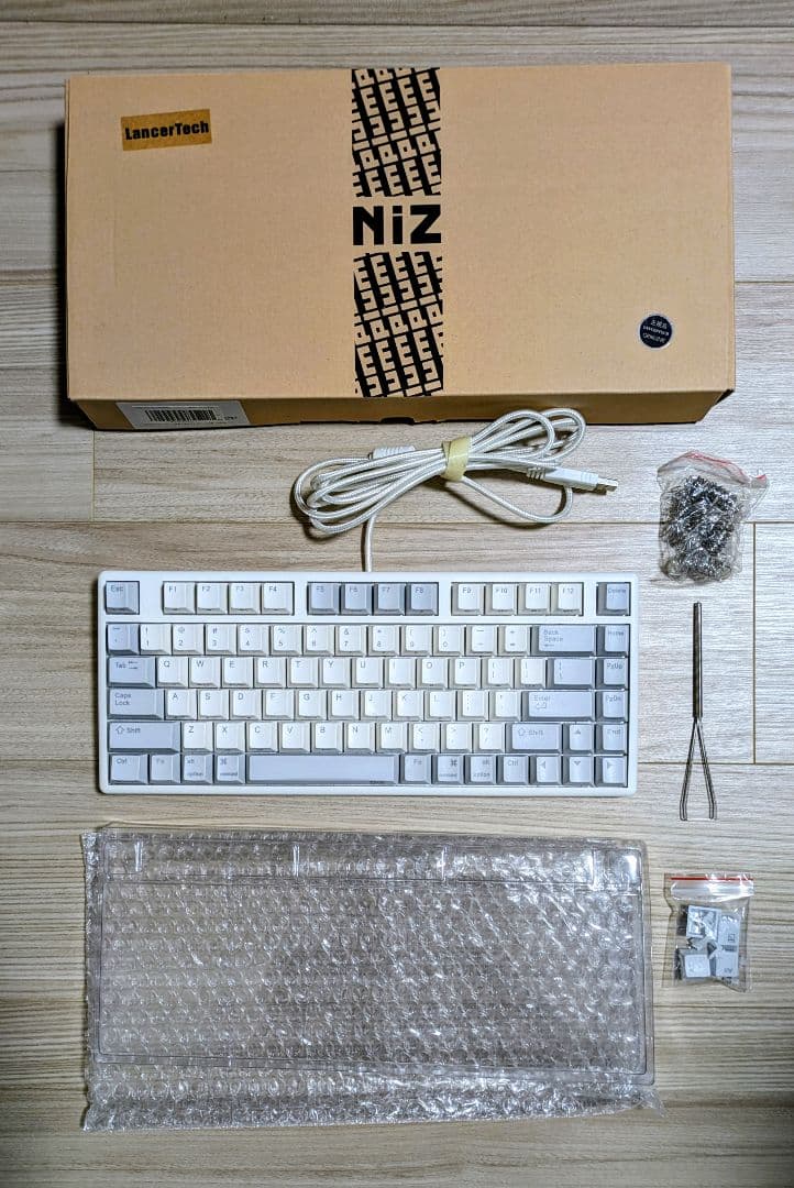 NIZ 84キー 英字配列 静電無接点方式キーボード