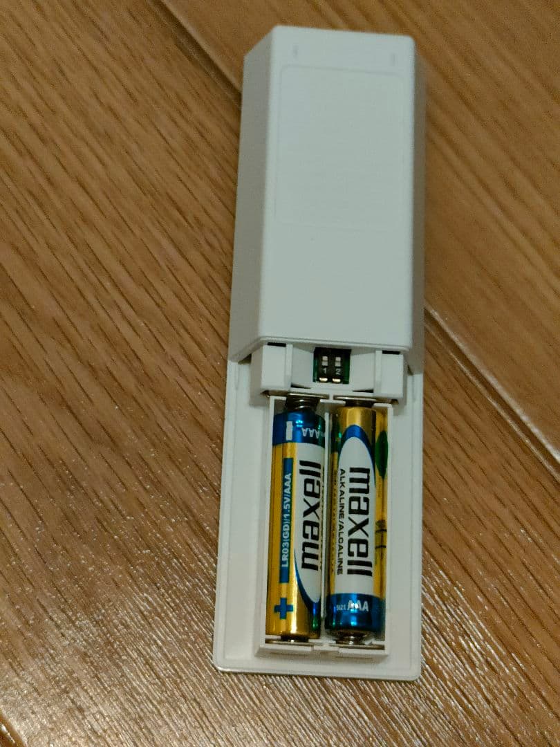 オシャレなLEDシーリングファン☆ウッド調フィラメントライト