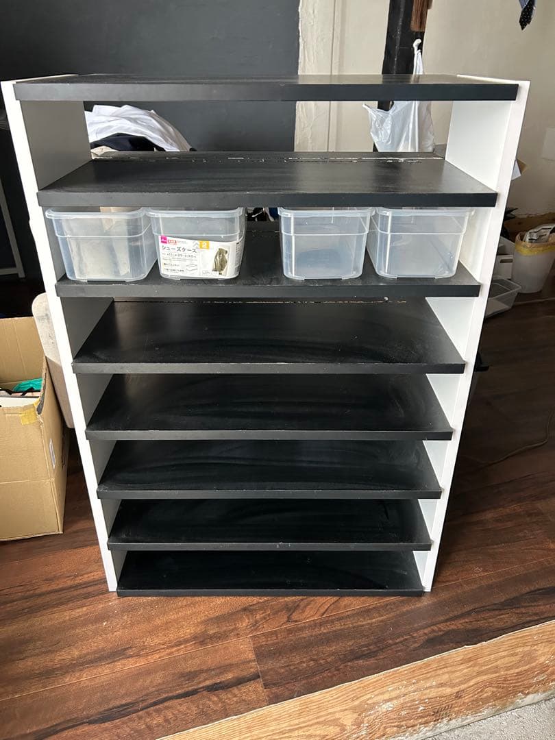 爬虫類　飼育棚　木製7段スネークラック　ダイソーシューズケース28個付。