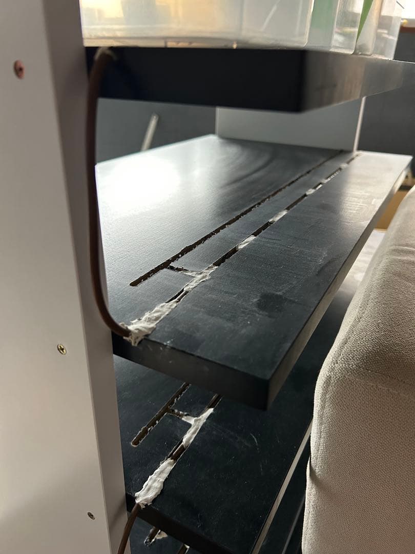 爬虫類　飼育棚　木製7段スネークラック　ダイソーシューズケース28個付。