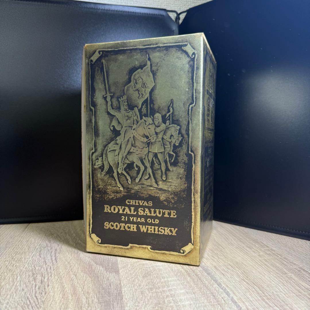 【未開栓】CHIVAS ロイヤルサルート 21年 700ml 古酒　Y