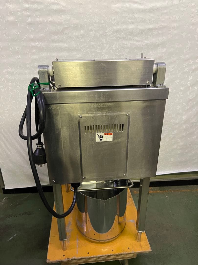 ニチワ電気フライヤー 2015年 18L。