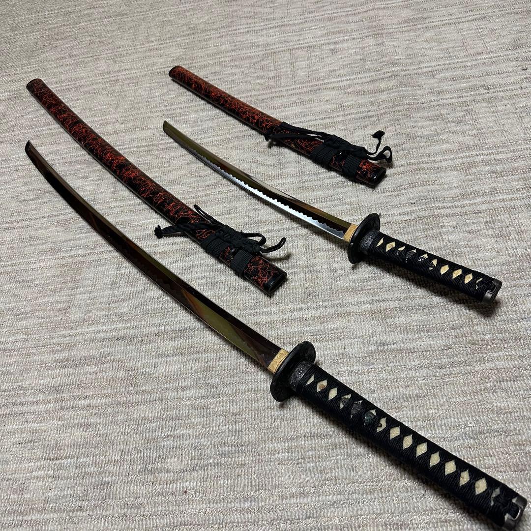 模造刀 赤黒鞘 二本セット