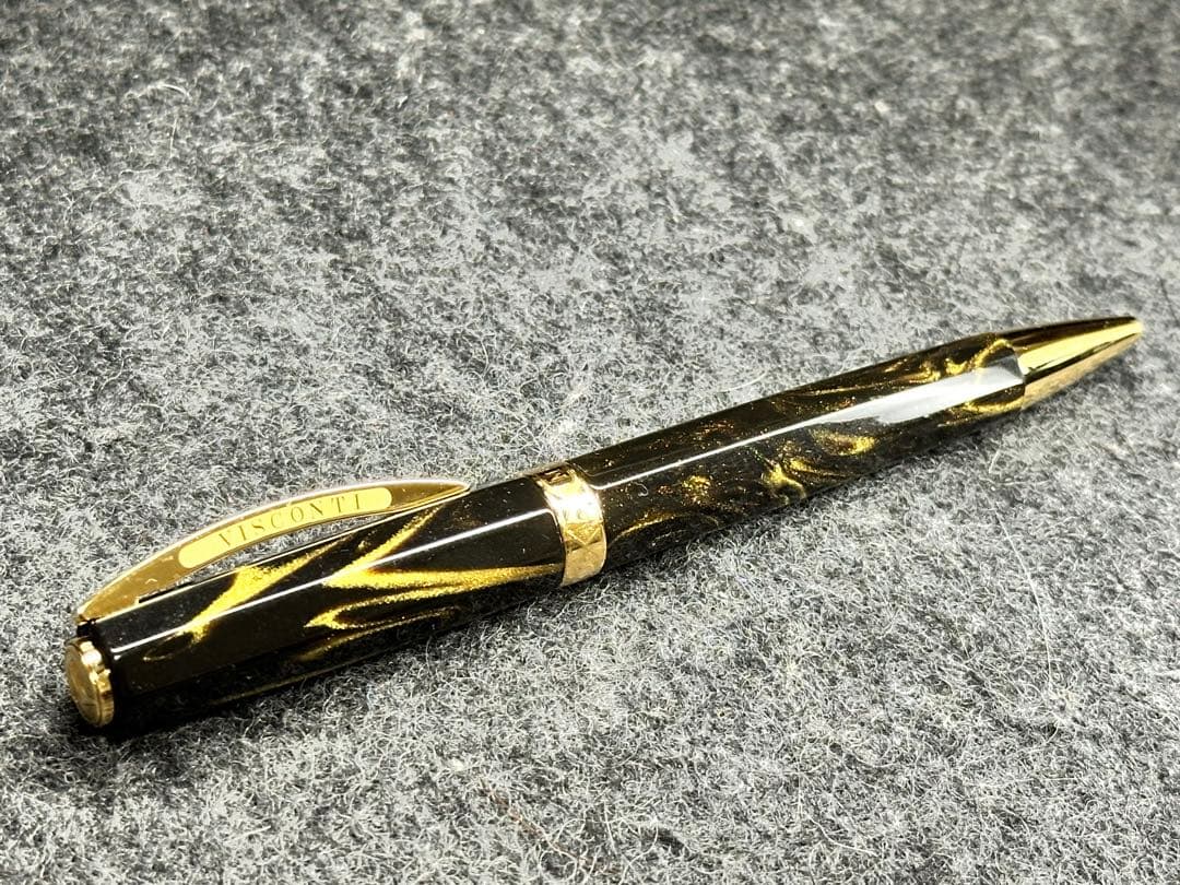 ビスコンティ　ボールペン　メディチ　ゴールデンブラック