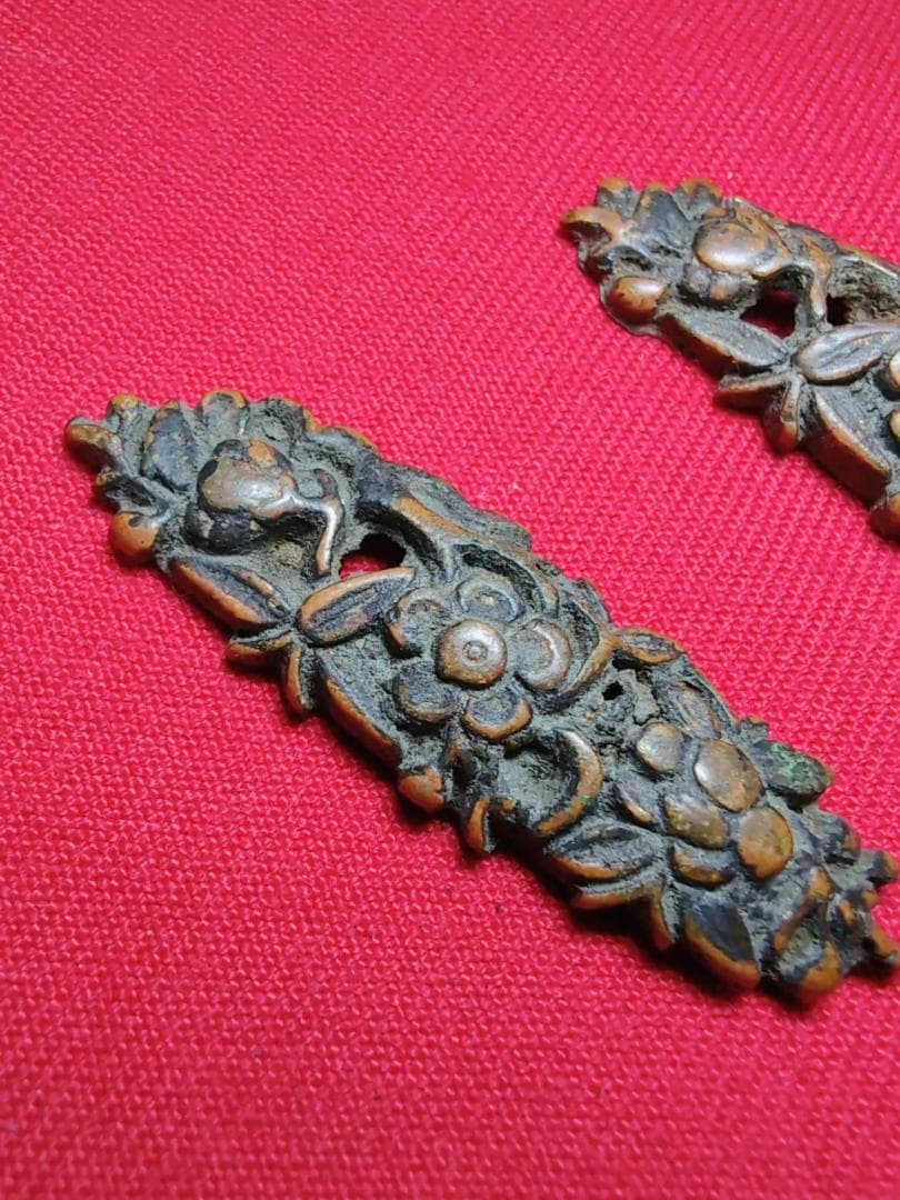 赤銅地 枝梅図 目貫 拵 日本刀 刀装具 骨董 古美術