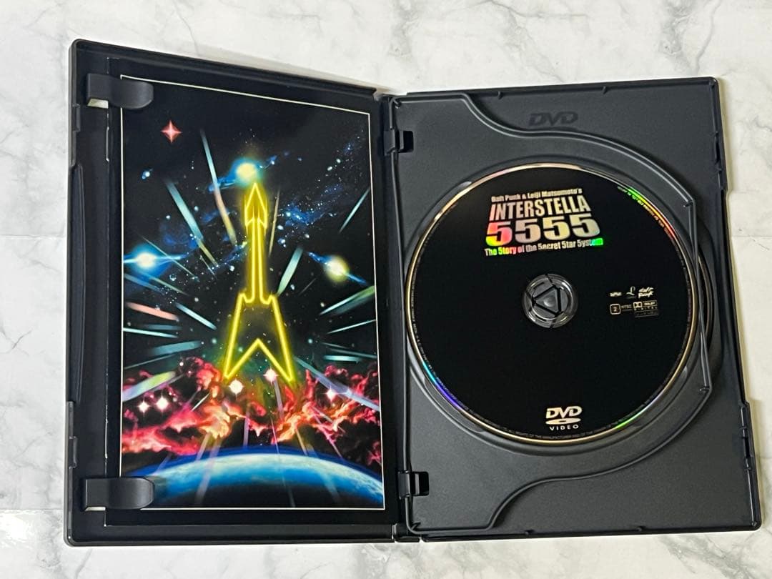 ダフトパンク × 松本零士インターステラ5555DVD BE@RBRICK 2体