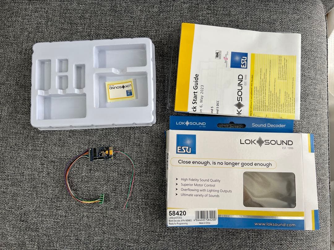 ESU Loksound5 サウンドデコーダー